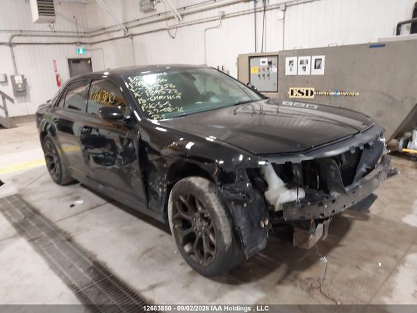 2018 CHRYSLER 300 S — I1