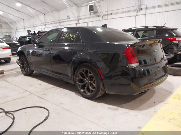 2018 CHRYSLER 300 S — I3