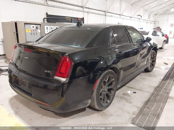 2018 CHRYSLER 300 — I4