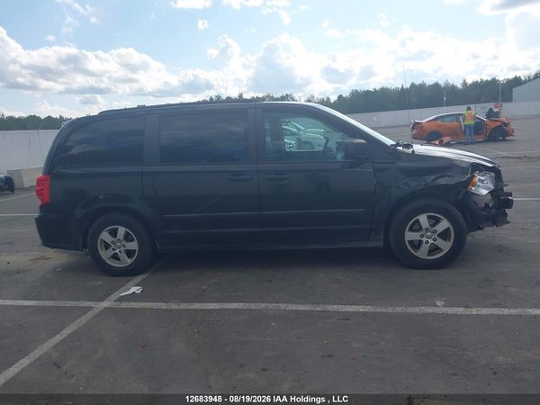 2013 DODGE GRAND CARAVAN SE — I14