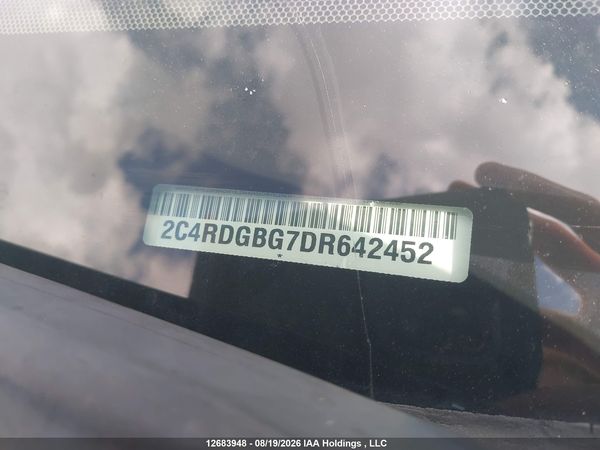 2013 DODGE GRAND CARAVAN SE — I19