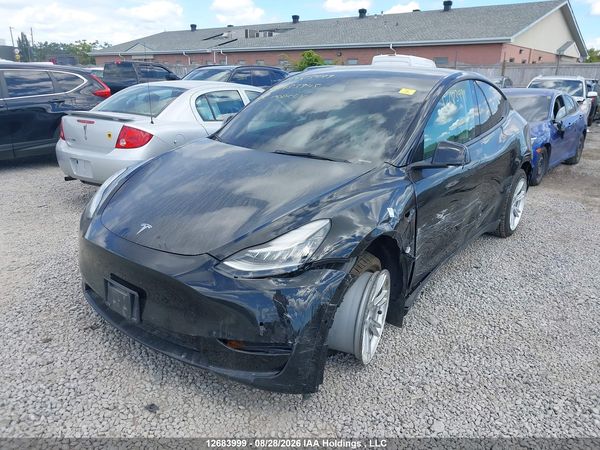 2022 TESLA MODEL Y LONG RANGE