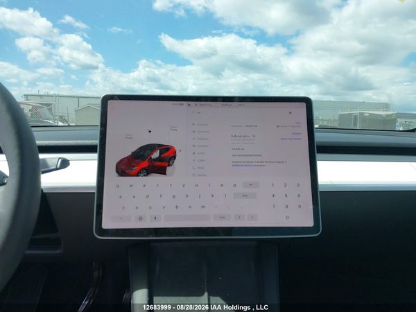 2022 TESLA MODEL Y LONG RANGE
