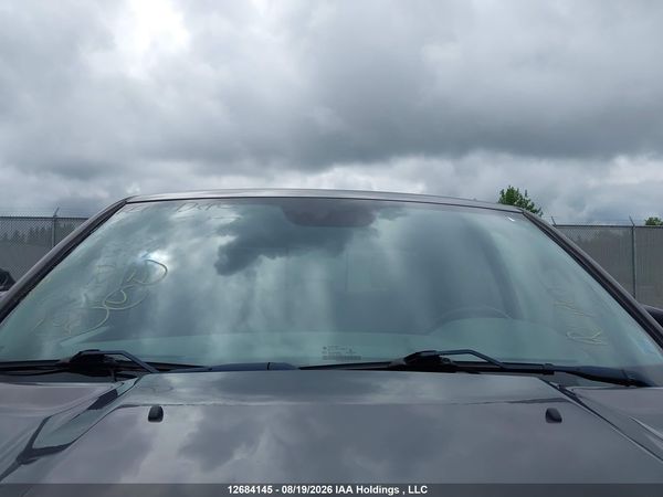 2018 RAM 1500 SLT