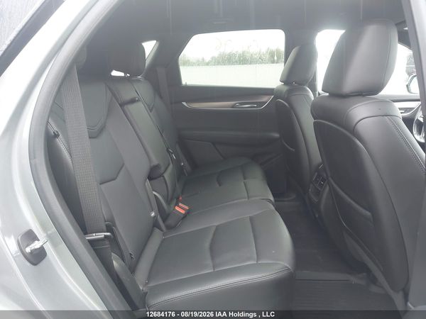 2023 CADILLAC XT5 LUXURY — I8