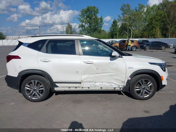 2021 KIA SELTOS EX