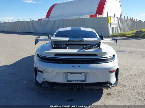 2026 PORSCHE 911 — I19