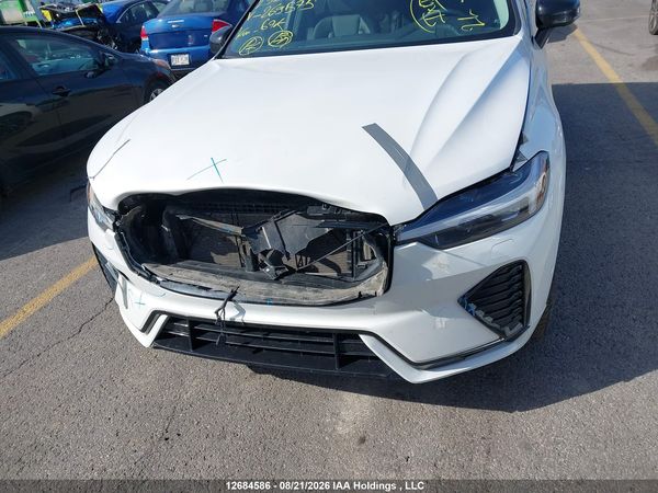 2023 VOLVO XC60 B6 PLUS DARK THEME