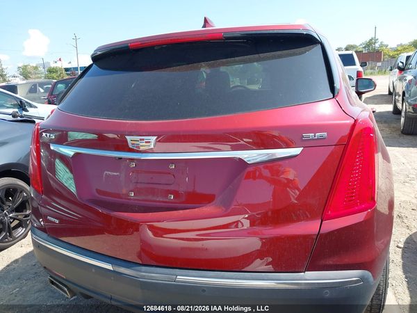2017 CADILLAC XT5 Luxury