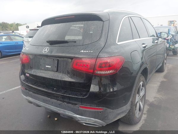 2022 MERCEDES-BENZ GLC 300 4MATIC — I4