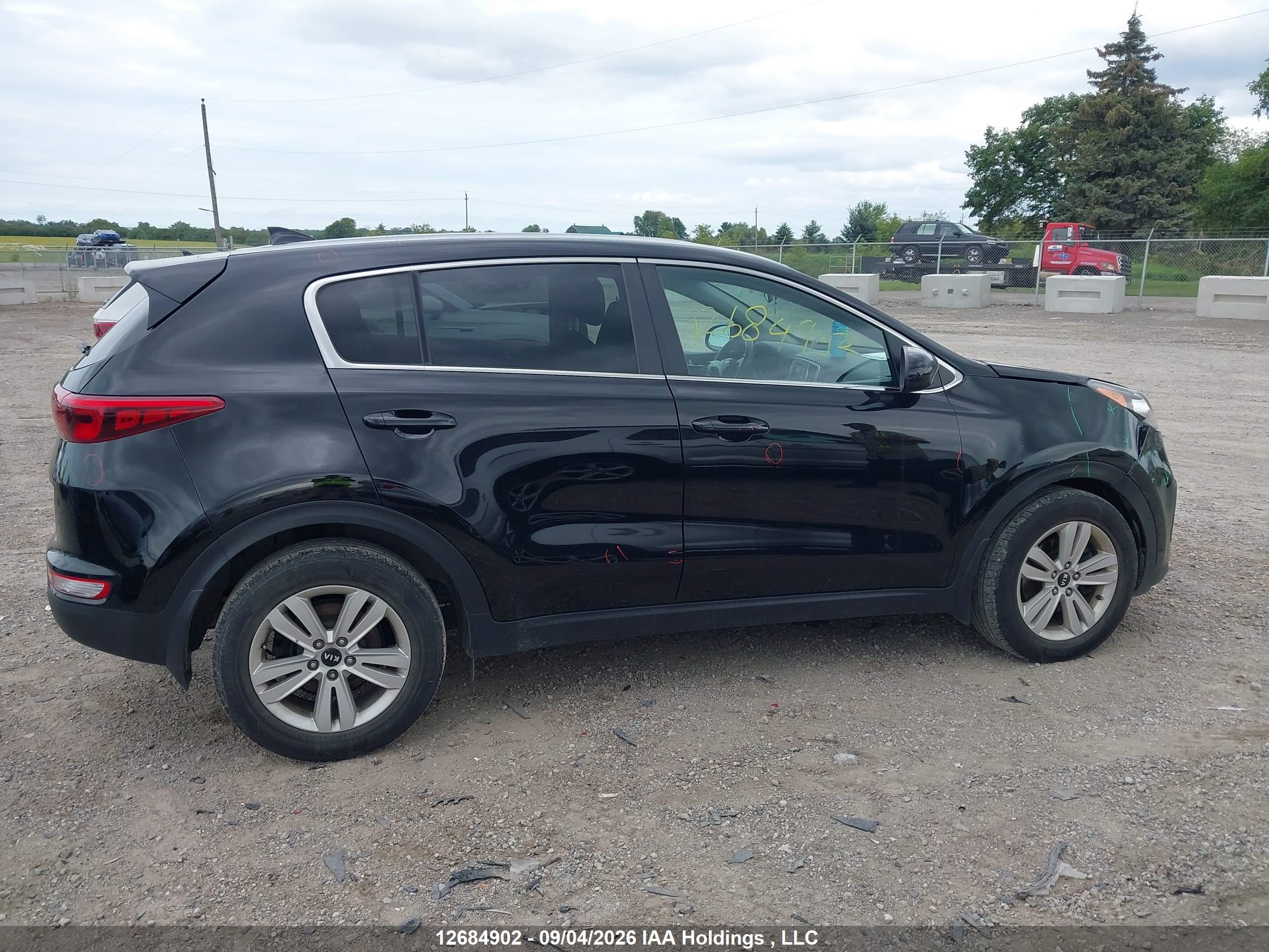 2017 KIA SPORTAGE LX