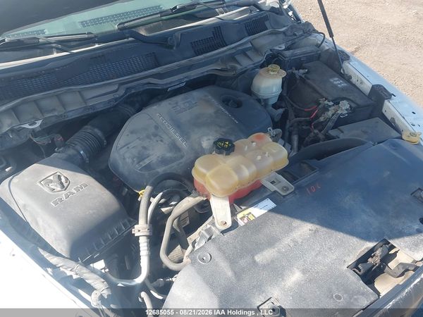 2016 RAM 1500 ST — I10