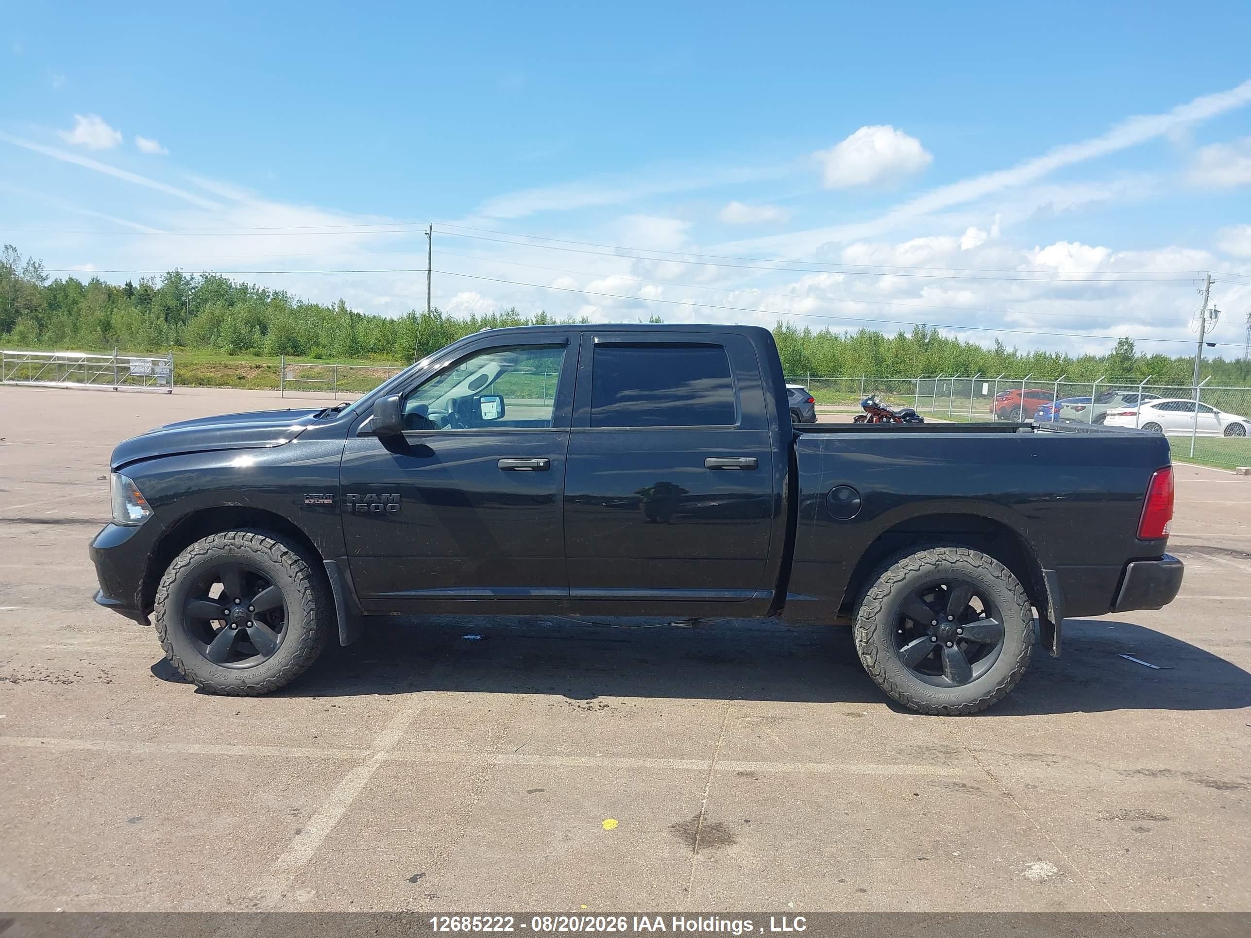 2017 RAM 1500 ST
