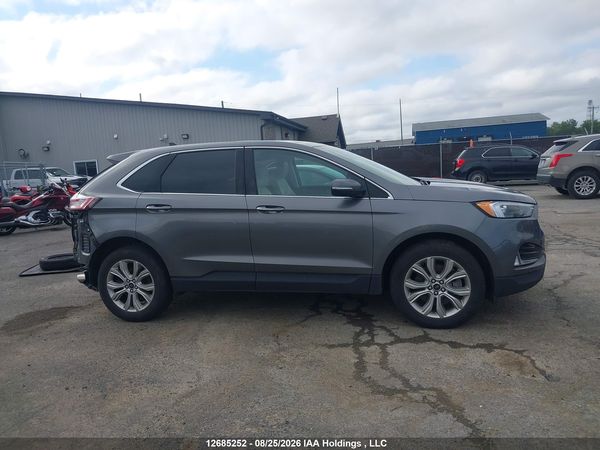 2023 FORD EDGE Titanium