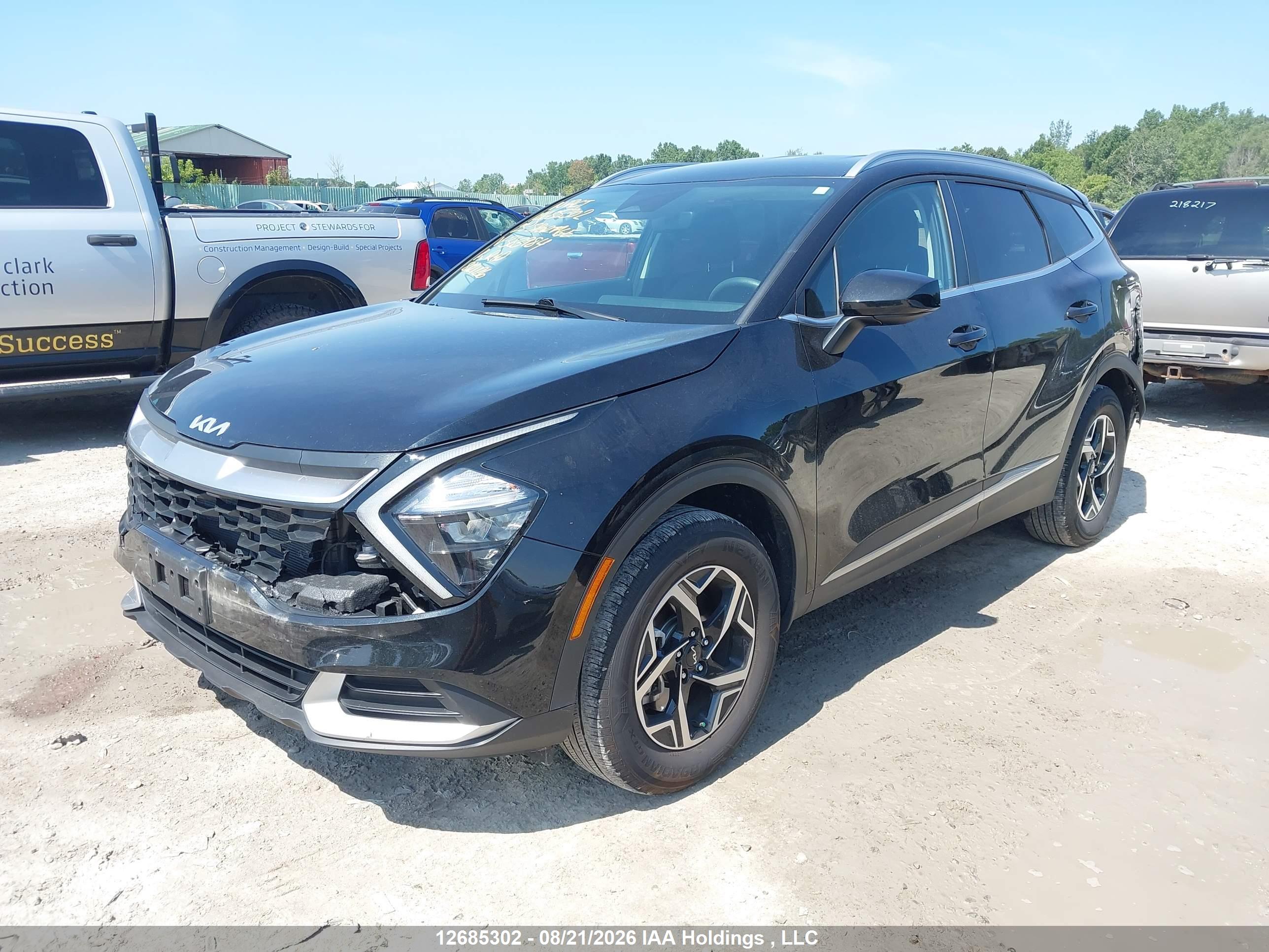 2025 KIA SPORTAGE LX — I2