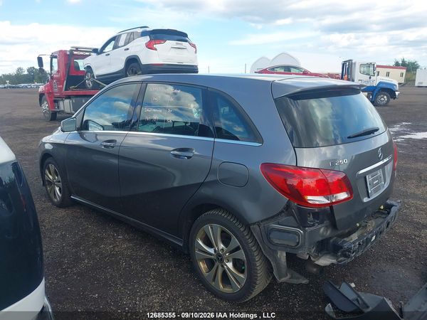 2017 MERCEDES-BENZ B250 — I15
