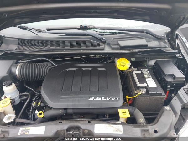 2016 DODGE GRAND CARAVAN SE/SXT