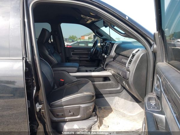 2022 RAM 3500 LARAMIE — I5
