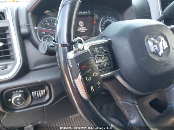 2022 RAM 3500 LARAMIE — I10