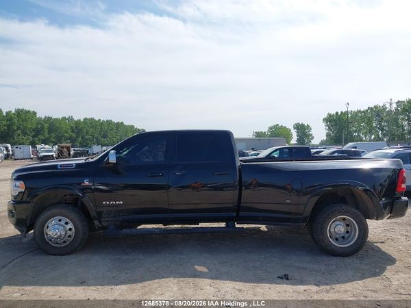 2022 RAM 3500 LARAMIE — I14