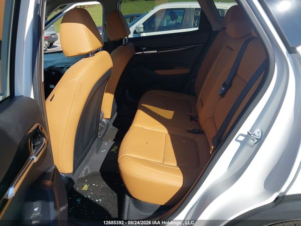 2026 KIA SELTOS SX/X-LINE — I8