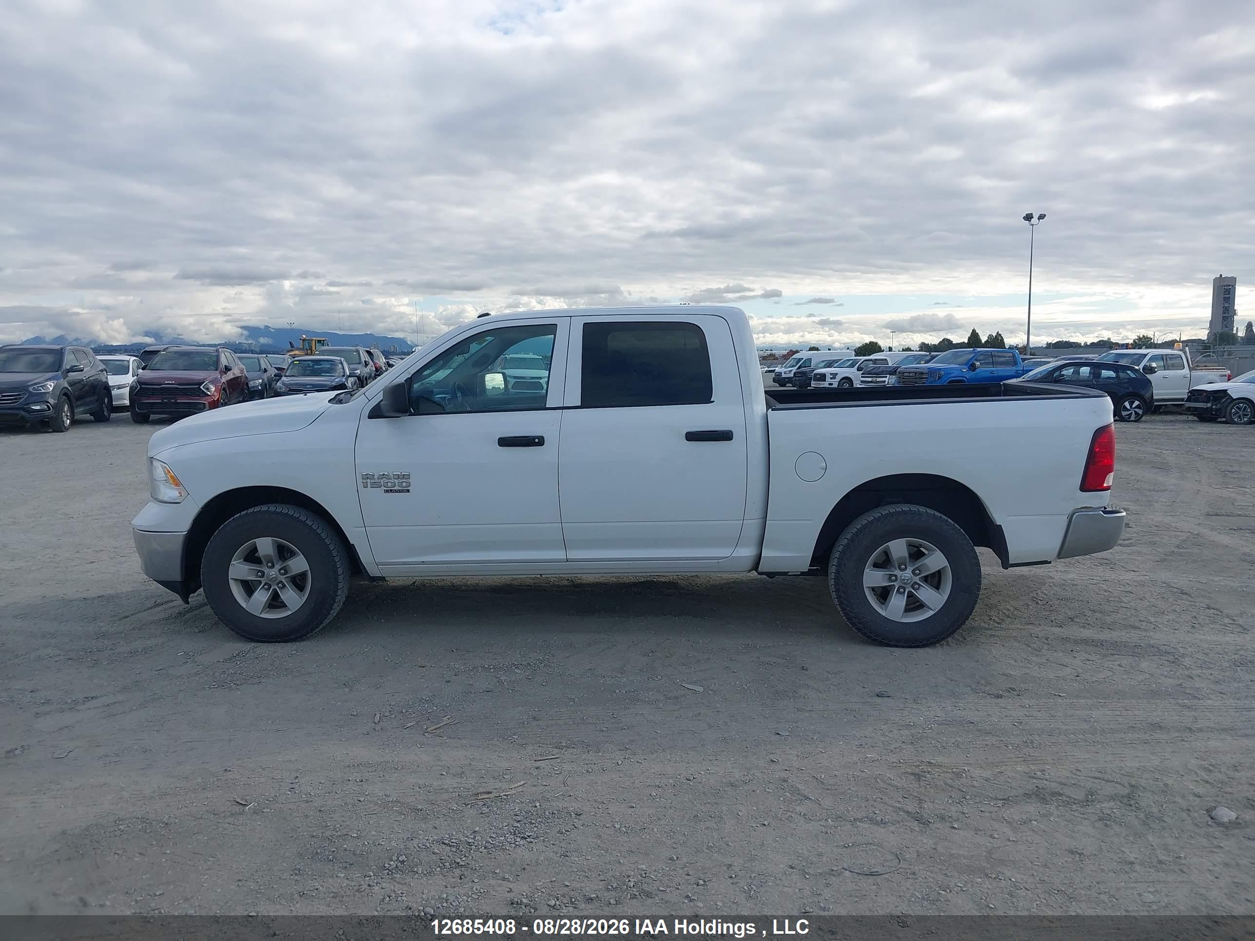 2023 RAM 1500 CLASSIC SLT