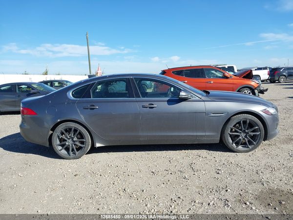 2017 JAGUAR XF PRESTIGE