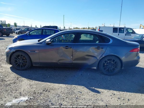 2017 JAGUAR XF PRESTIGE