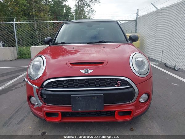 2016 MINI COOPER