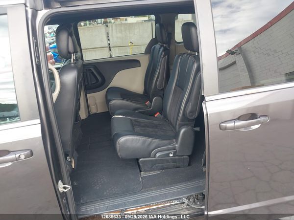 2018 DODGE GRAND CARAVAN SE — I8