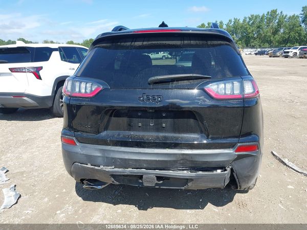 2022 JEEP CHEROKEE LATITUDE LUX 4X4