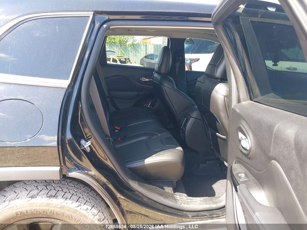 2022 JEEP CHEROKEE LATITUDE LUX 4X4