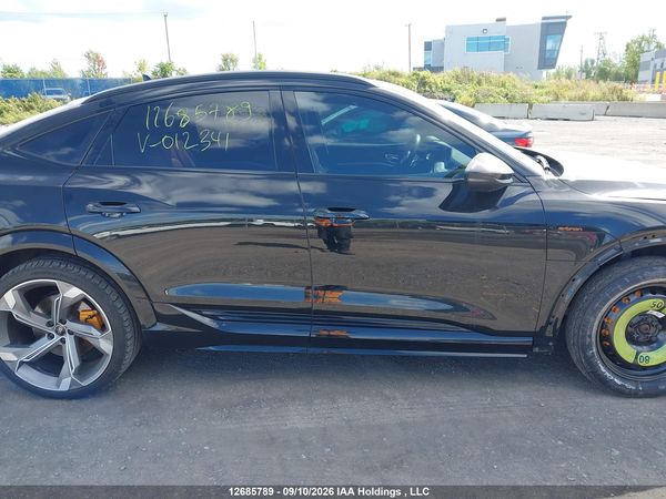 2022 AUDI E-TRON S