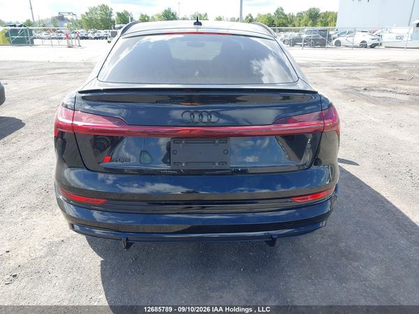 2022 AUDI E-TRON S