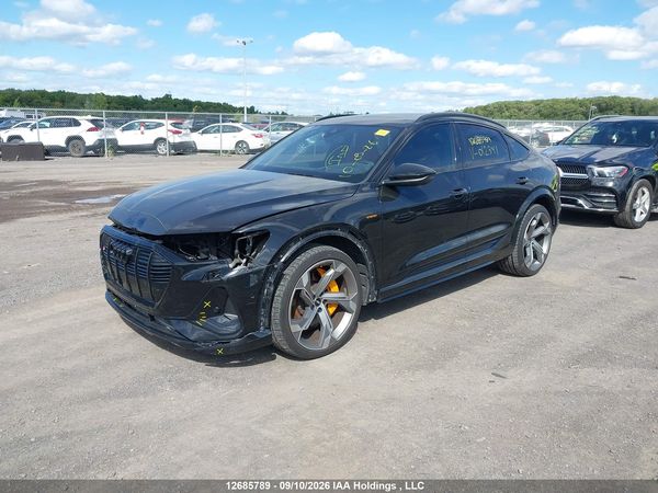 2022 AUDI E-TRON S
