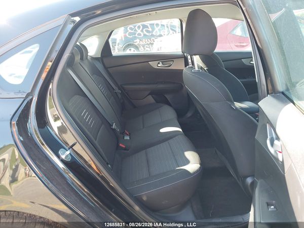 2021 KIA FORTE LX — I8