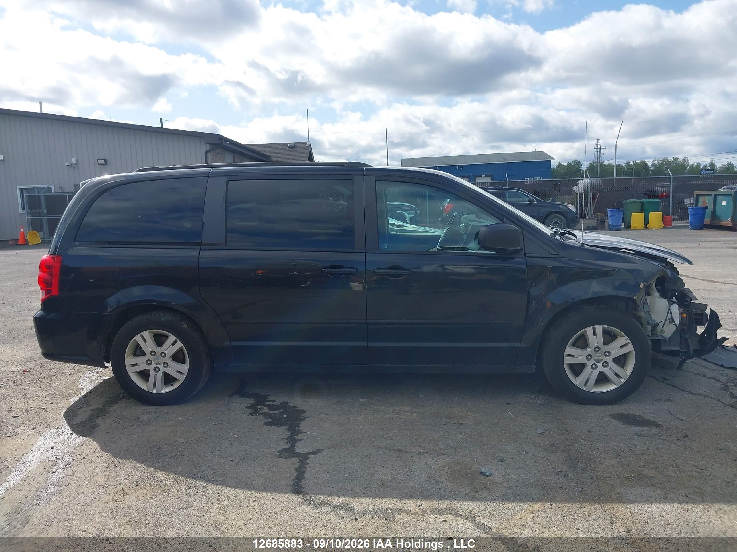 2014 DODGE GRAND CARAVAN SE/SXT