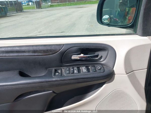 2014 DODGE GRAND CARAVAN SE/SXT