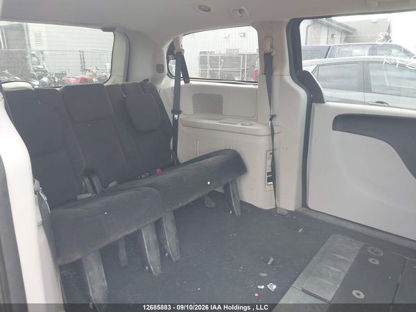 2014 DODGE GRAND CARAVAN SE/SXT