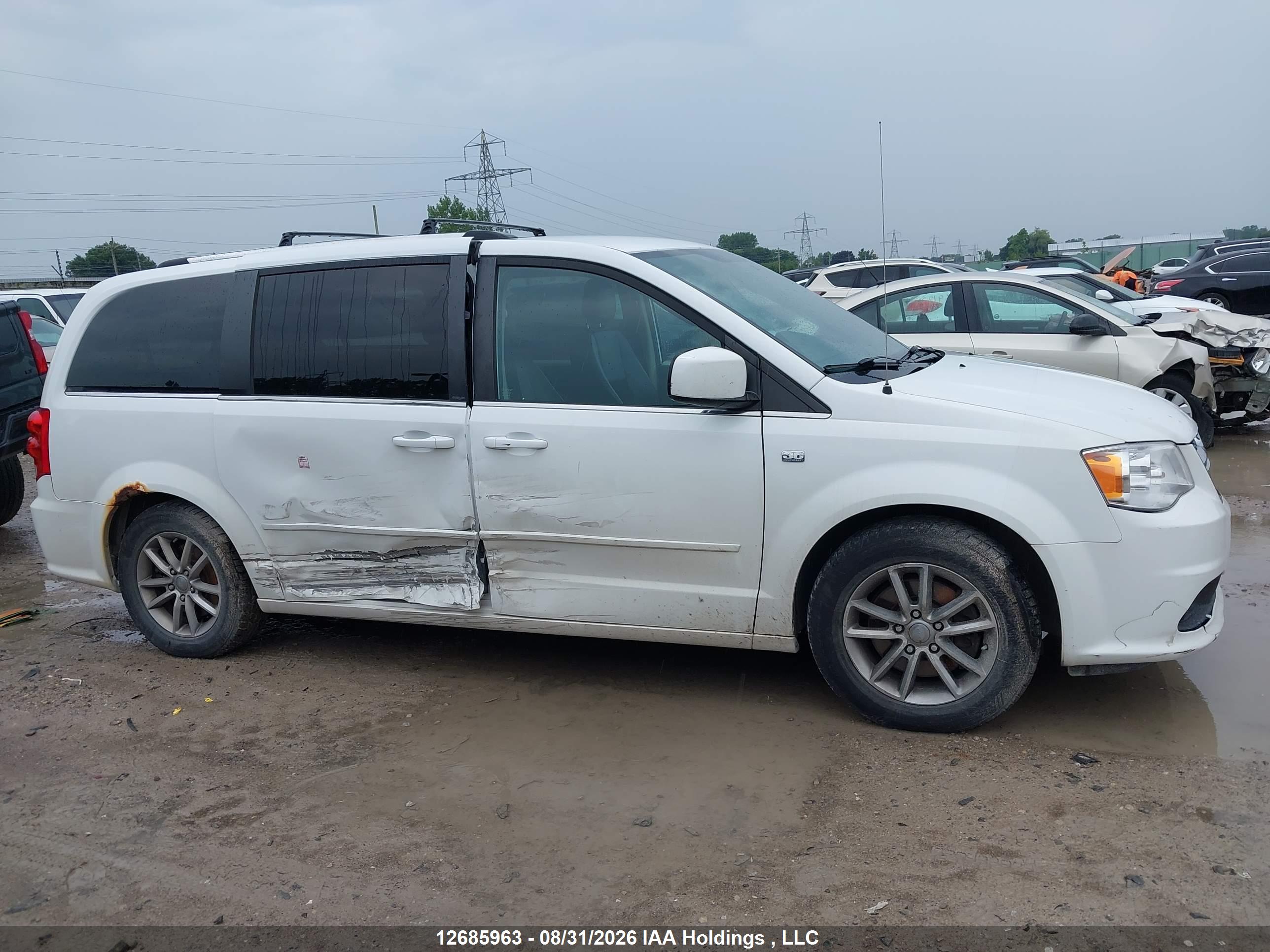 2014 DODGE GRAND CARAVAN SE/SXT