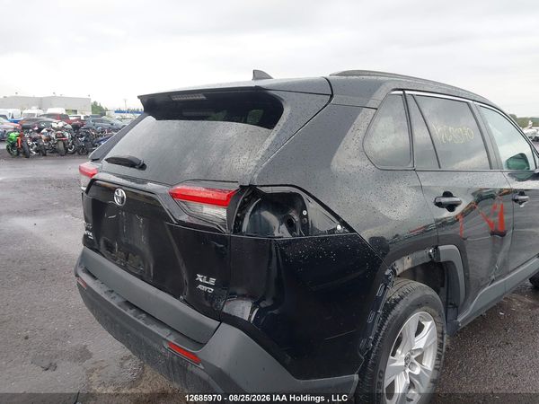 2021 TOYOTA RAV4 XLE/XLE PREMIUM