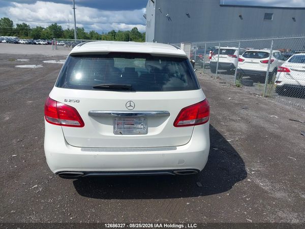 2015 MERCEDES-BENZ B250