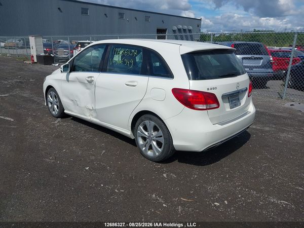 2015 MERCEDES-BENZ B250