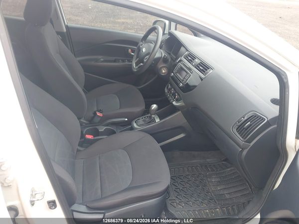 2016 KIA RIO