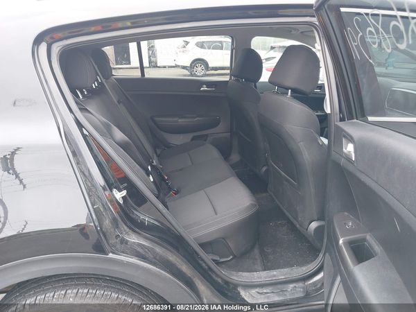 2020 KIA SPORTAGE LX — I8