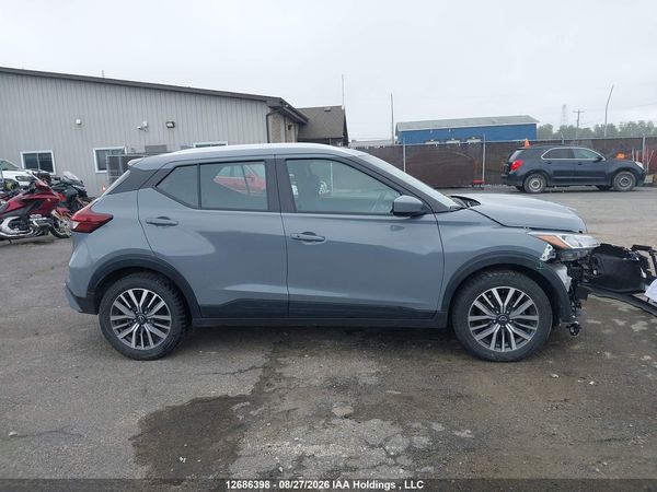 2024 NISSAN KICKS SV