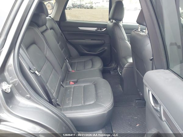 2025 MAZDA CX-5 Premium — I8