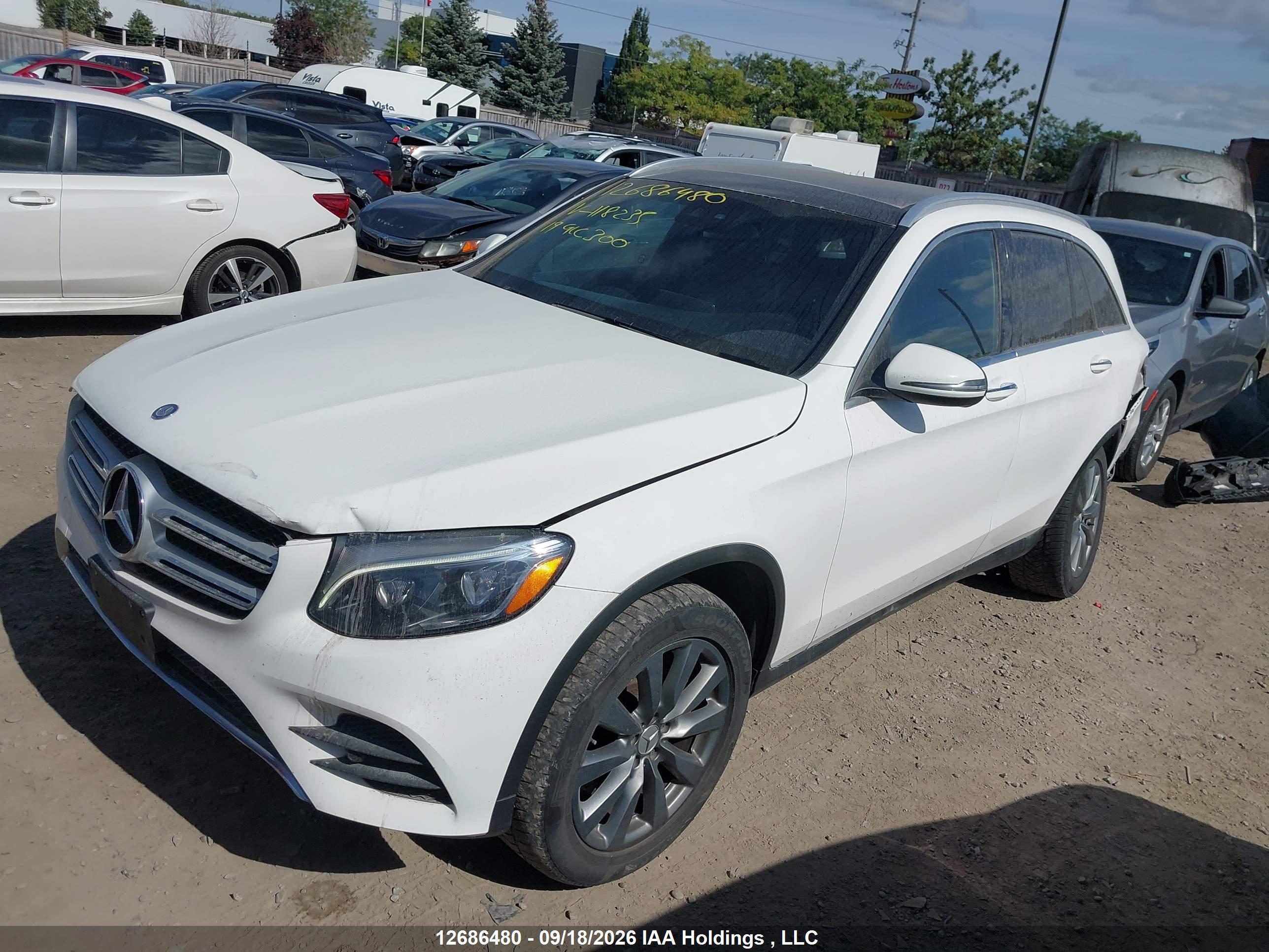 2019 MERCEDES-BENZ GLC 300 4MATIC — I2