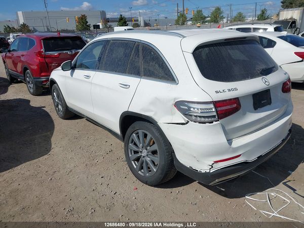 2019 MERCEDES-BENZ GLC 300 4MATIC — I3