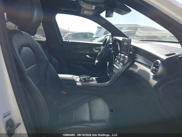 2019 MERCEDES-BENZ GLC 300 4MATIC — I5